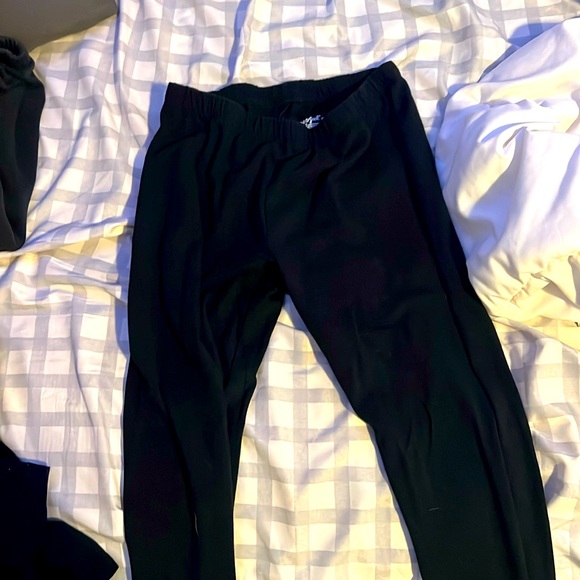 Never worn cat and jack leggings from target - Picture 1 of 2